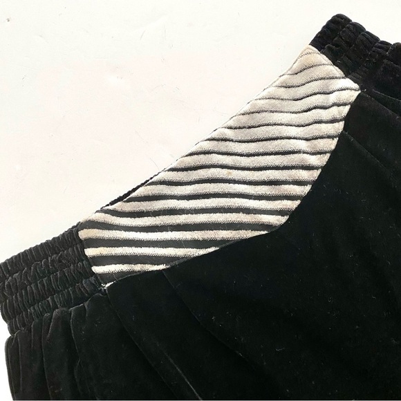 Vintage Saint Germain Paris Black Velvet Dress Pants Small 25" Goth Y2K - Picture 4 of 11